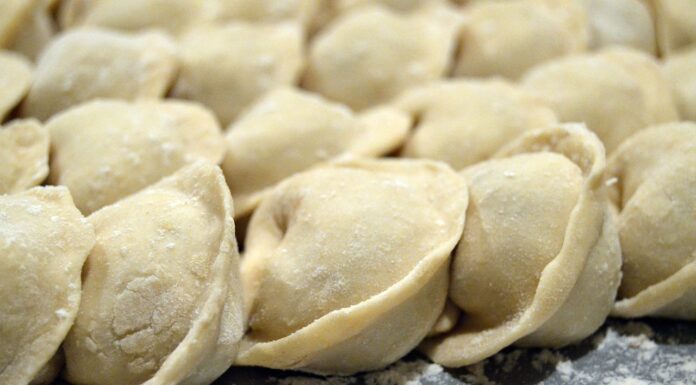 Jak przechowywać pierogi z kapustą i grzybami? Pierogi