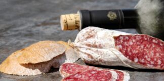 Jak mrozić salami? Salami