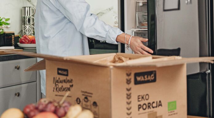 Dostawa ekologicznych wędlin wygodniejsza niż kiedykolwiek Wasąg_5_Dostawa-ekologicznych-wędlin-wygodniejsza-niż-kiedykolwiek